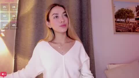Mia White  online show from 10/24/25, 01:18