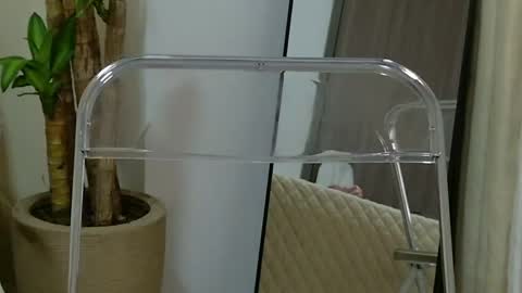 Mia White  online show from 06/06/26, 10:20