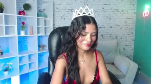 Mia online show from 03/09/25, 02:39