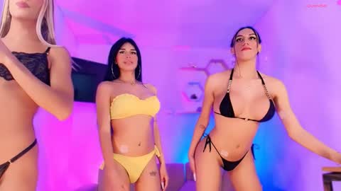     online show from 01/28/25, 03:04