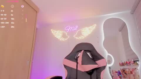     online show from 06/14/26, 01:47