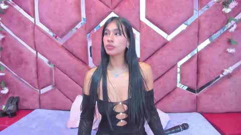 Snapshot of miaa_davis_ chatting on 05/24/26, 03:33 miaa_davis_ online show from 05/24/26, 03:33