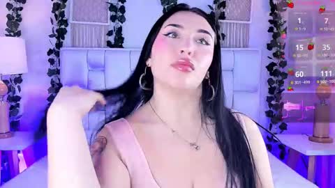 Snapshot of miaa_gh1 chatting on 11/19/25, 11:54 Mia online show from 11/19/25, 11:54