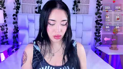 Snapshot of miaa_gh1 chatting on 11/20/25, 11:54 Mia online show from 11/20/25, 11:54