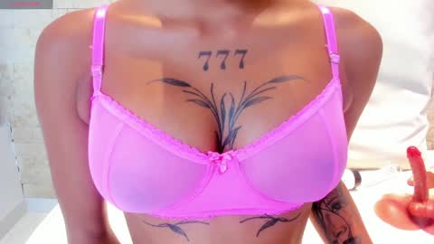 Miaa  online show from 02/04/25, 07:11