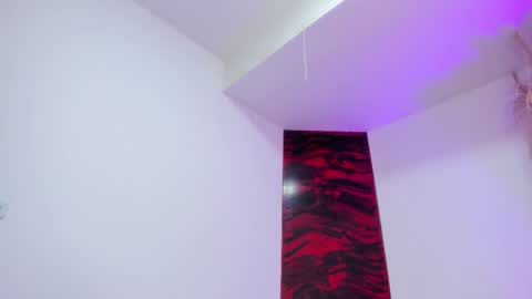 miaa_sccott_ online show from 11/08/25, 12:16