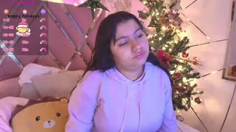 miaa_smiith1 online show from 12/24/24, 11:38