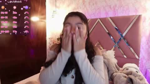 miaa_smiith1 online show from 02/14/25, 12:14