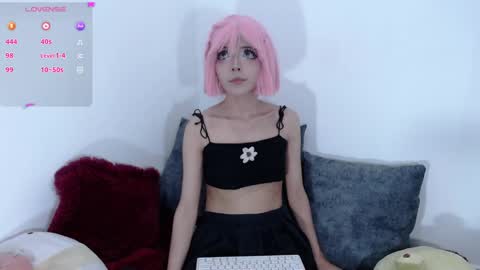 Mia online show from 12/04/24, 07:34