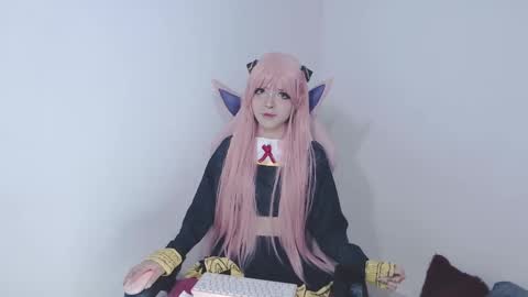 Mia online show from 02/15/25, 03:06