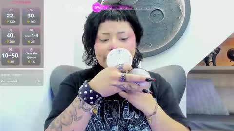 Mia online show from 02/16/26, 12:56