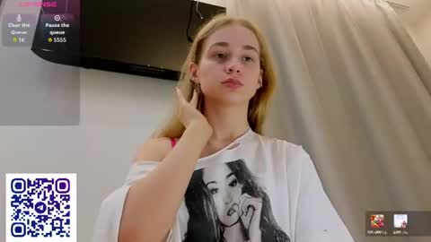 miaamurr online show from 07/15/26, 08:58