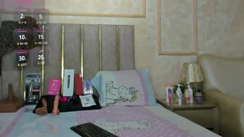 Miaasummer online show from 05/11/26, 11:38