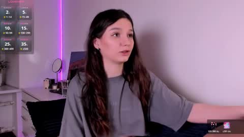 Snapshot of miabellee_ chatting on 03/27/26, 11:59 mia online show from 03/27/26, 11:59