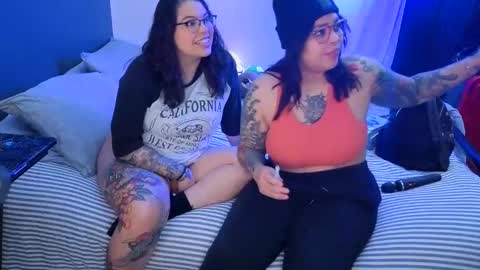 Mia online show from 02/05/26, 01:21
