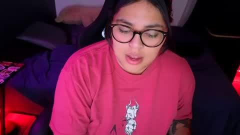 Mia online show from 07/09/26, 01:20