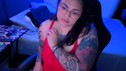 Mia online show from 07/19/26, 01:20