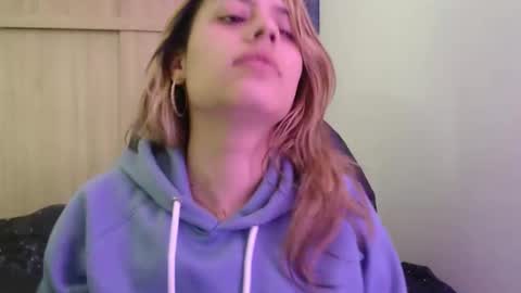 Miia  online show from 12/03/25, 03:32