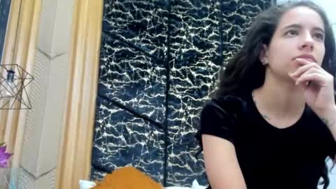 Snapshot of miacours chatting on 04/01/26, 12:50 MiaCours online show from 04/01/26, 12:50