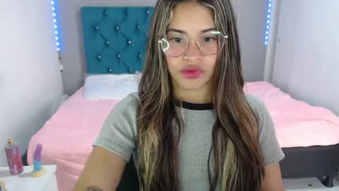 miacumgirl online show from 07/01/26, 02:40