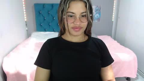 miacumgirl online show from 07/07/26, 12:20