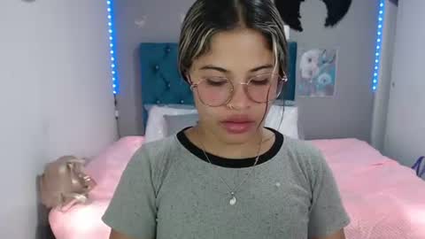 miacumgirl online show from 07/10/26, 12:19