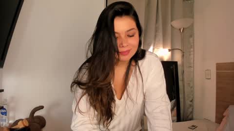 IG Yojanagomez  online show from 01/06/25, 06:58