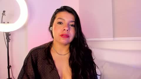 IG Yojanagomez  online show from 02/22/26, 10:14
