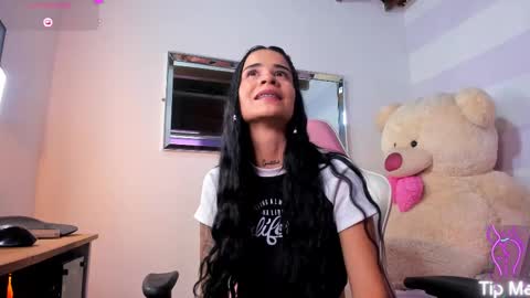 miadiamondd online show from 03/01/25, 07:59