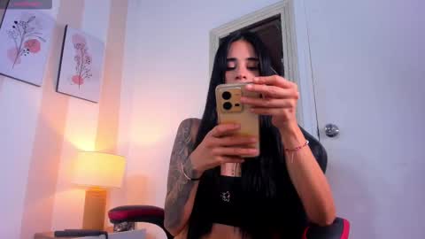 miadiamondd online show from 03/08/25, 08:57