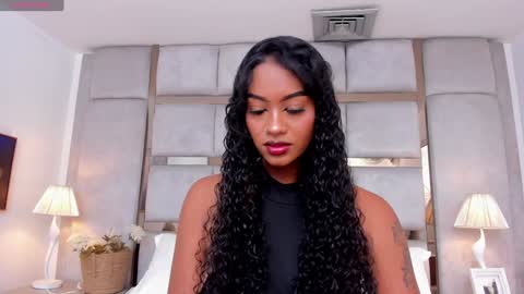 Call me Mia online show from 12/08/24, 05:01
