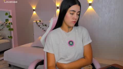Mia Gomez online show from 02/20/25, 12:57
