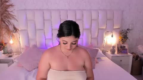 mia greys  online show from 06/23/26, 08:29