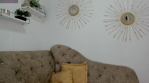 Miah Collins online show from 01/18/25, 02:55