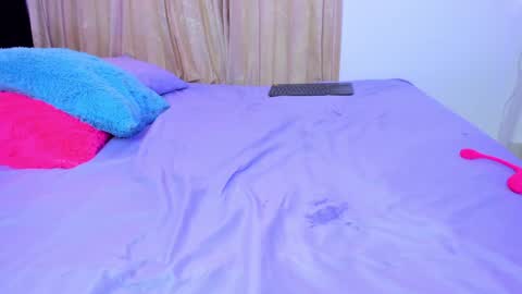 Miah  online show from 12/10/24, 05:44