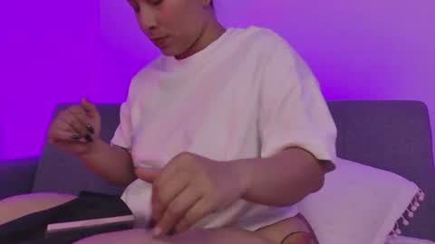 miah new independent model acount online show from 07/30/26, 11:15
