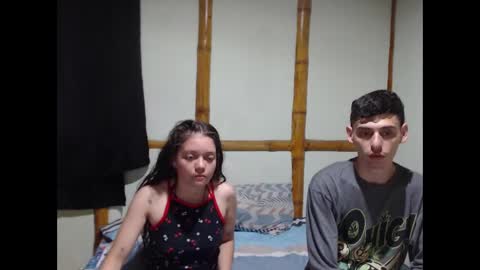 Mia  Sam online show from 02/05/25, 07:31