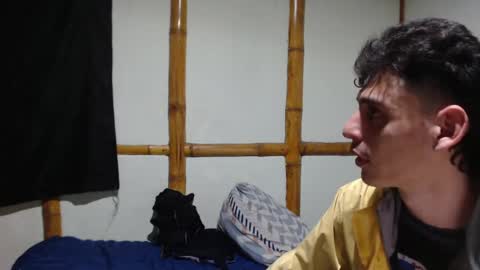 Mia  Sam online show from 02/08/25, 02:36
