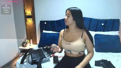 MIA HOTMEZ online show from 10/05/25, 11:41