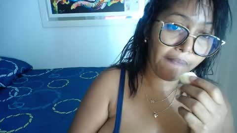 miajoseph_ online show from 01/20/25, 07:15