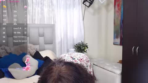     online show from 03/04/25, 06:29