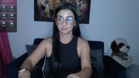 Alejandra khalifa online show from 01/01/25, 06:47