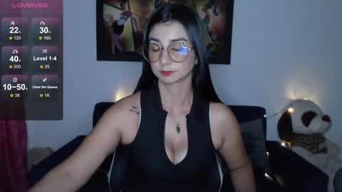 Alejandra khalifa online show from 01/05/25, 04:04