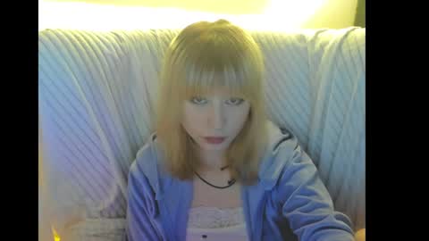 Snapshot of miakimiko chatting on 06/03/26, 01:19 miakimiko online show from 06/03/26, 01:19