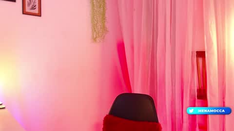 Mia online show from 02/04/25, 10:34