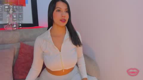 miakris1 online show from 09/13/25, 10:59