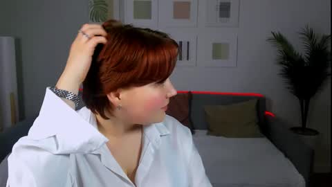 Snapshot of mialacrice chatting on 05/30/26, 07:22 mialacrice online show from 05/30/26, 07:22