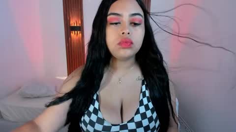 Snapshot of mialane3 chatting on 05/24/26, 11:37 mialane3 online show from 05/24/26, 11:37