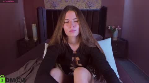 Mia online show from 12/05/24, 08:55