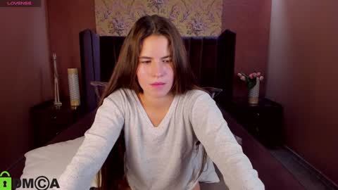 Mia online show from 12/10/24, 09:01